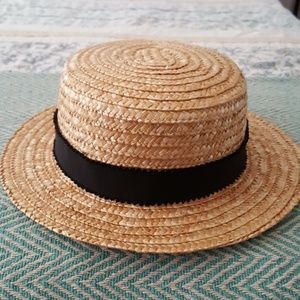 Women's hat